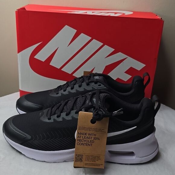 NIB Nike Women's Air Max Nuaxis Shoes W 12 / M 10.5 - Picture 5 of 8